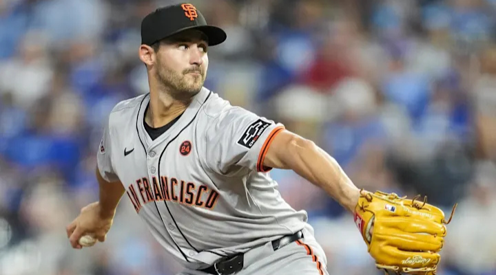 Giants aim to continue power surge vs. Diamondbacks